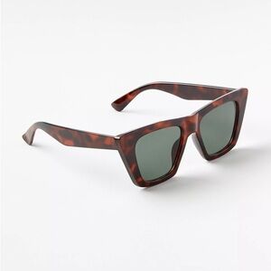 LOFT Small Sharp Sunglasses Cat Eye Brown Tortoise Sunglasses